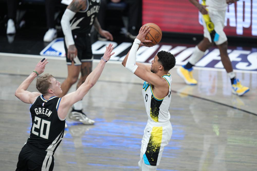 与国足现有 与国足现有